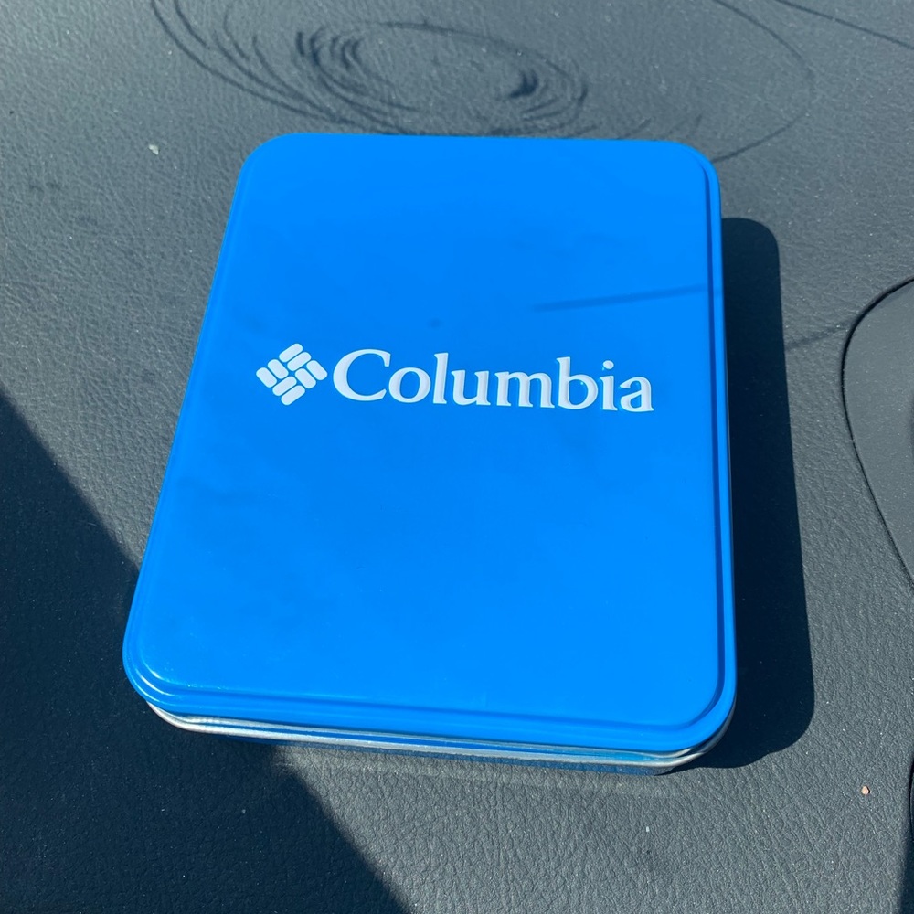 Columbia wallet